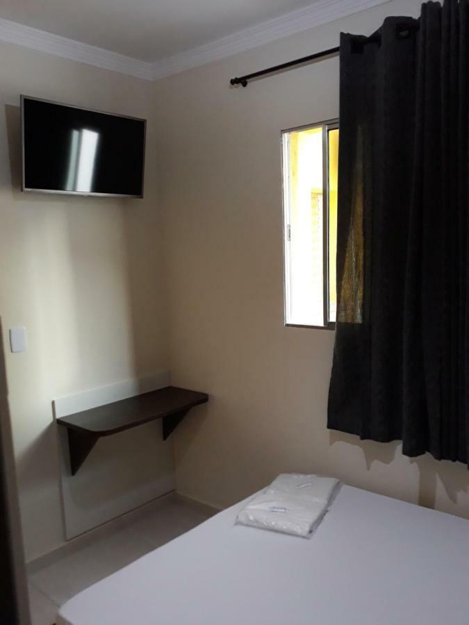 Zeus 2 Hotel *