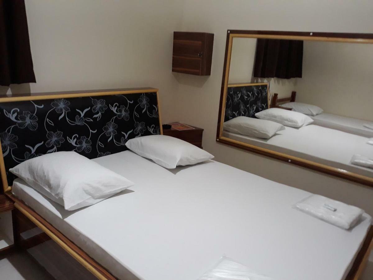 Zeus 2 Hotel